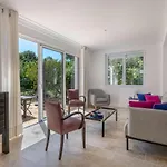 Maison Moderne Avec Jardin Pour 8 à Hébergement de vacances *