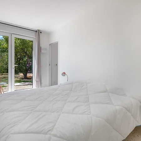Maison Moderne Avec Jardin Pour 8 à Hébergement de vacances