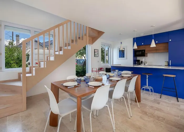 Hébergement de vacances Maison Moderne Avec Jardin Pour 8 à La Baule-Escoublac