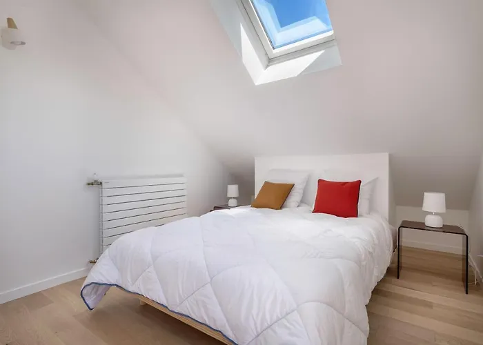 Maison Moderne Avec Jardin Pour 8 A La Baule