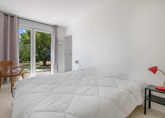 Maison Moderne Avec Jardin Pour 8 à Hébergement de vacances