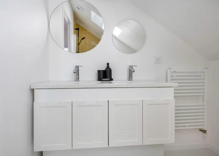 Feriehus Maison Moderne Avec Jardin Pour 8 A *